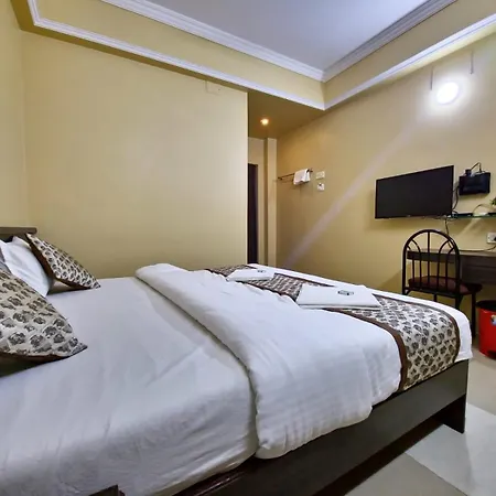 Bhimas Inn -Puratchi Thalaivar Dr M G Ramachandran Central Railway Station Chennai-2